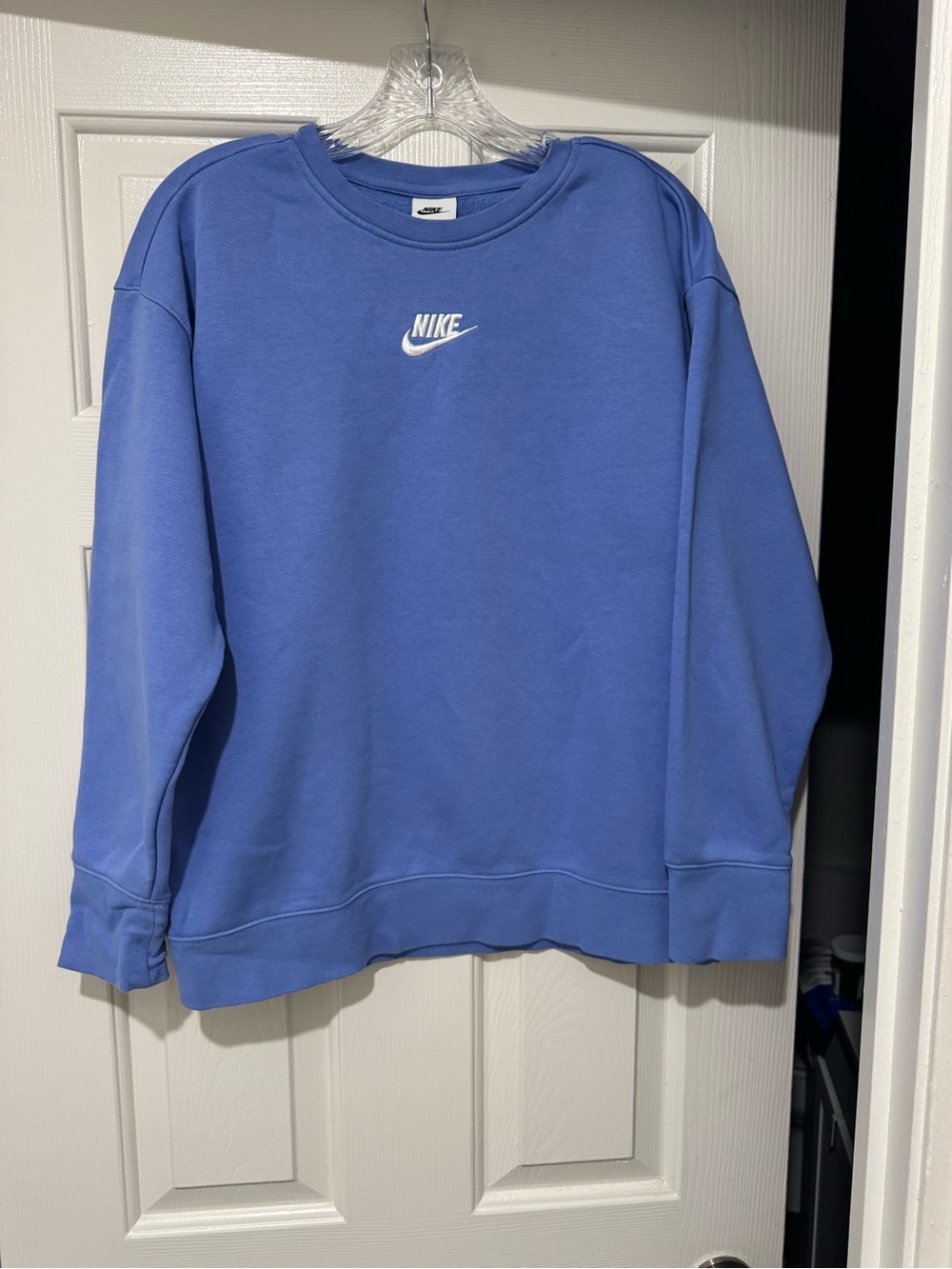 Nike Women’s Light Blue Crewneck Sweater XL Juniors or M Women’s